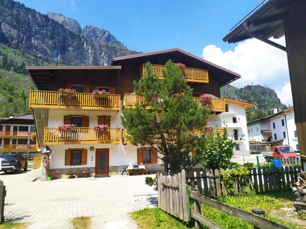 Apartment Marmolada *